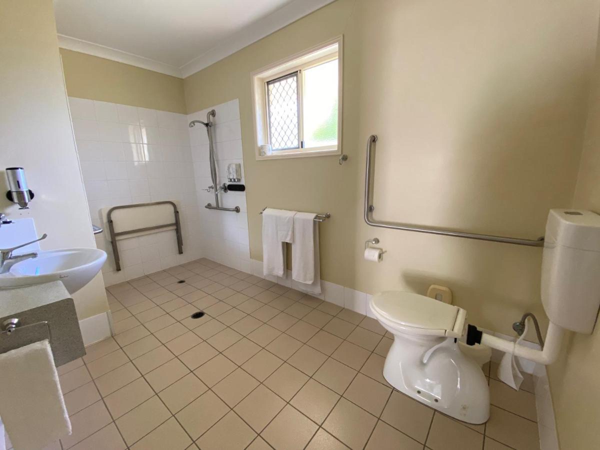 Country Roads Motor Inn Gayndah Exteriör bild