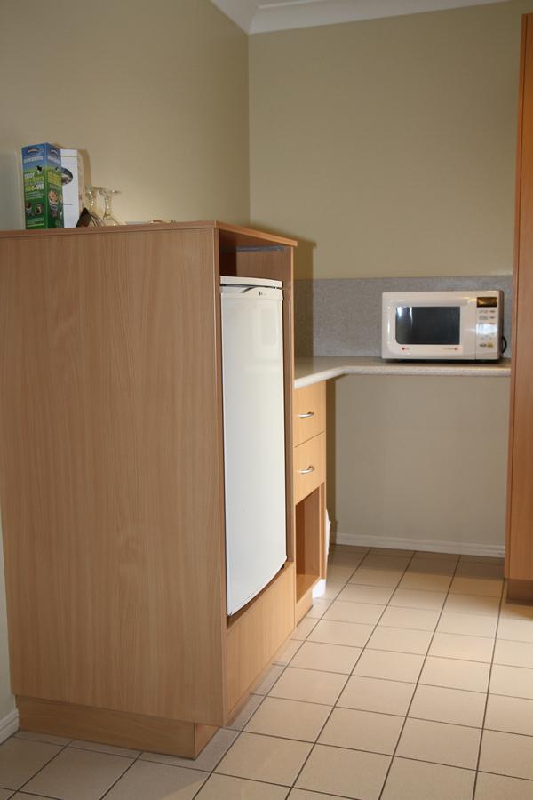 Country Roads Motor Inn Gayndah Exteriör bild